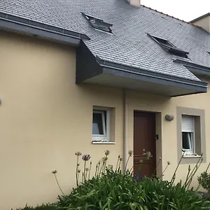  Hébergement de vacances Maison Caroual 500m De La